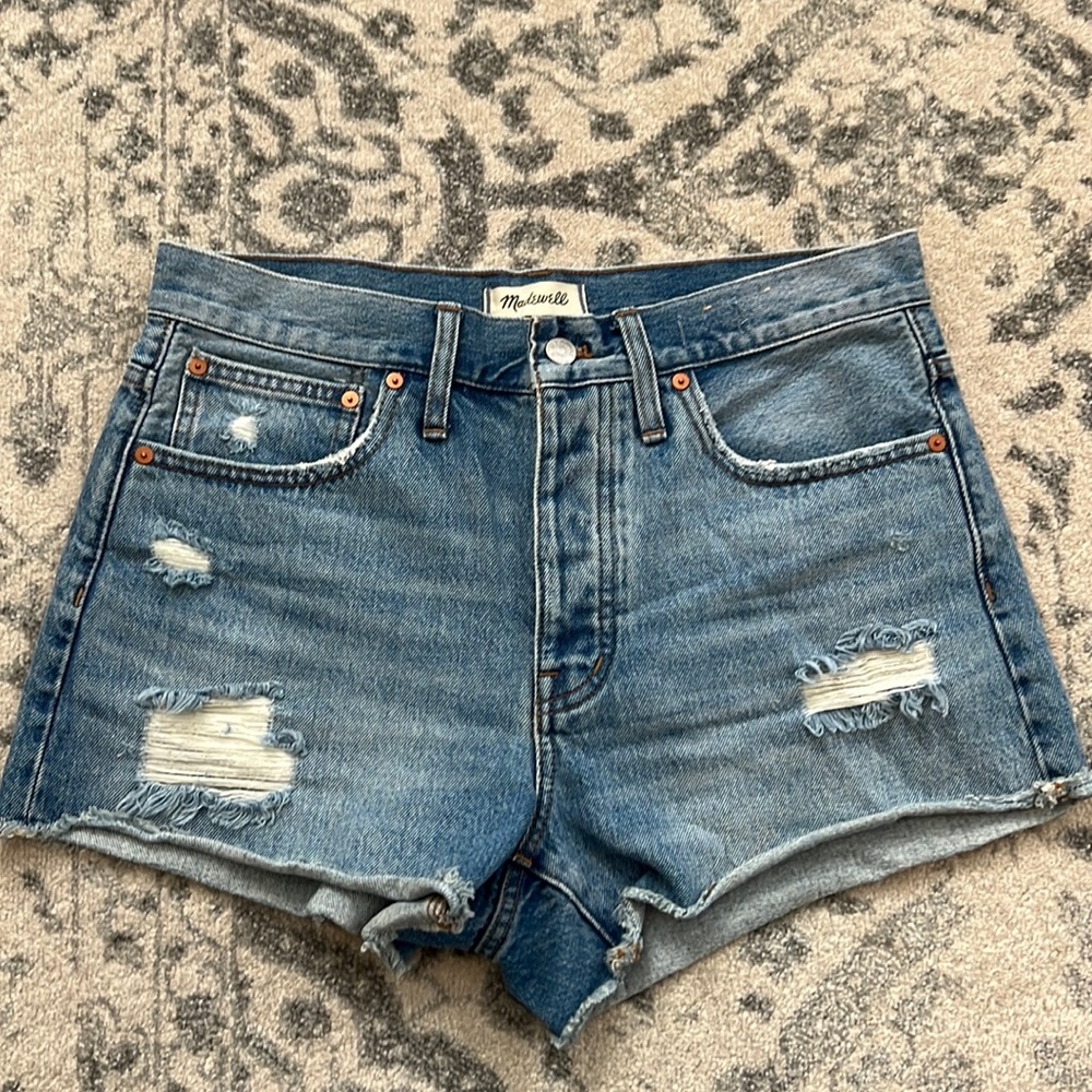 Madewell Relaxed Denim shorts, size 27